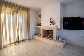 Villa Cool with Private Pool