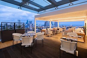 Courtyard By Marriott Colombo