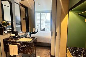 Courtyard By Marriott Colombo