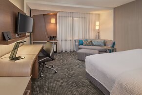 Courtyard By Marriott Nanaimo