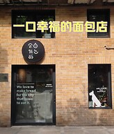 base-Sanlitun Serviced Apartment