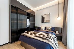 base-Sanlitun Serviced Apartment