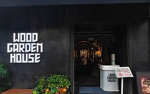 base-Sanlitun Serviced Apartment