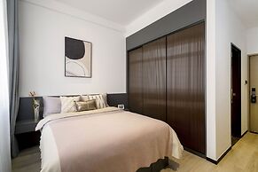 base-Sanlitun Serviced Apartment