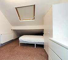 Kunda House O Grange