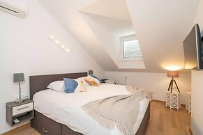 Apartment Marlo in Dubrovnik With sea View