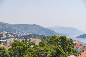 Apartment Marlo in Dubrovnik With sea View