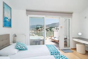 Apartment Marlo in Dubrovnik With sea View