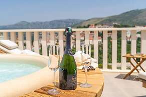 Apartment Marlo in Dubrovnik With sea View