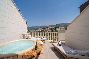Apartment Marlo in Dubrovnik With sea View