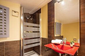 Lucas House by Sitges Group