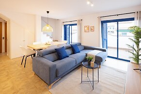 Lucas House by Sitges Group