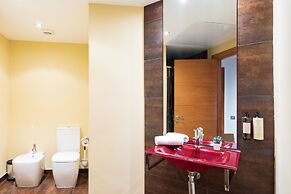 Lucas House by Sitges Group