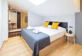 Lucas House by Sitges Group