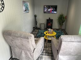 Cedar Boutique Lodge-dog, Fishing and Spa Access