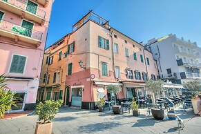 Goccia Di Mare 50m From The Sea