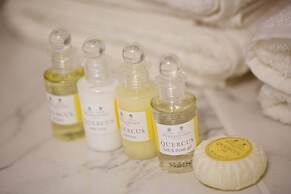 Avari Apartments - Winchester Collection