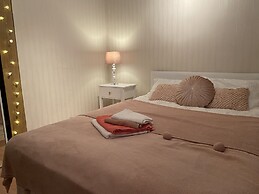 Impeccable 3- Bedroom House in Kirkcaldy