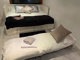 Impeccable 3- Bedroom House in Kirkcaldy