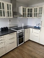 Impeccable 3- Bedroom House in Kirkcaldy