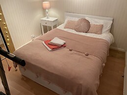 Impeccable 3- Bedroom House in Kirkcaldy