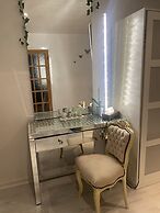 Impeccable 3- Bedroom House in Kirkcaldy