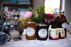 Barton Cottage Bed and Breakfast