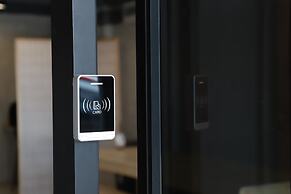 The Cube Hostel Khaosan