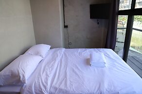 The Cube Hostel Khaosan