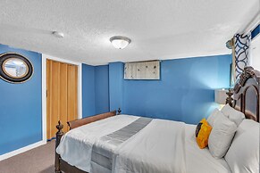 Lovely PET FRIENDLY three bedroom in desirable Urbandale Location! 3 H