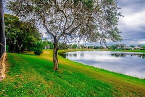 Beautiful Lake View 4 Bed /3 Bath Pool Villa 4 Bedroom Villa by Redawn