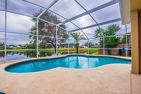 Beautiful Lake View 4 Bed /3 Bath Pool Villa 4 Bedroom Villa by Redawn