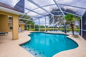 Beautiful Lake View 4 Bed /3 Bath Pool Villa 4 Bedroom Villa by Redawn