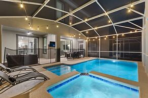 Luxury 6 Bedroom Gated Resort Villa Clo Villa by RedAwning