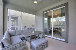 Luxury 6 Bedroom Gated Resort Villa Clo Villa by RedAwning