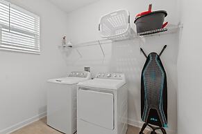 Luxury 6 Bedroom Gated Resort Villa Clo Villa by RedAwning