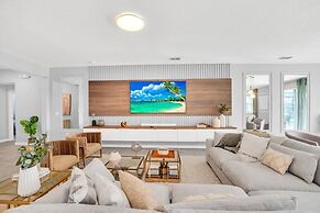 The Ultimate New 15 Bedroom Vernada Villa by RedAwning