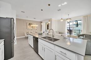 Amazing Story Lake Town Home With Pool 4 Bedroom Townhouse by RedAwnin