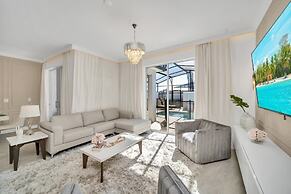 Amazing Story Lake Town Home With Pool 4 Bedroom Townhouse by RedAwnin