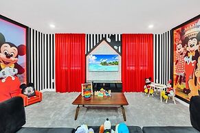 Ultimate7 Bedroom Champions 7 Villa by RedAwning