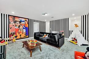 Ultimate7 Bedroom Champions 7 Villa by RedAwning