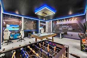 Ultimate7 Bedroom Champions 7 Villa by RedAwning