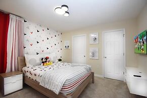 1705vp 4 Bedroom Home by RedAwning