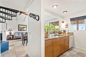 Sandpiper 216a 1 Bedroom Condo by RedAwning