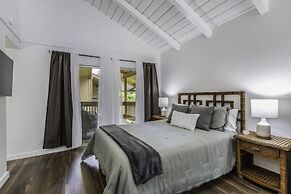 Sandpiper 216b Condo by RedAwning