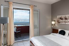 The Hillside Villas, Stunning Views & Private Pool