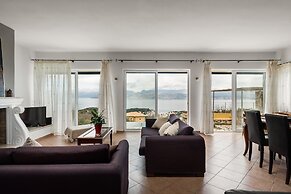 The Hillside Villas, Stunning Views & Private Pool