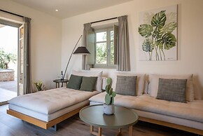 Villa Stoupa Exclusivity