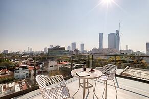 UTOPIC Polanco by ULIV