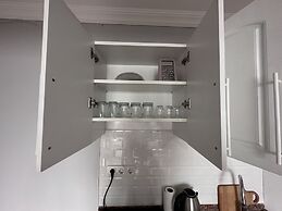 Asparagus Hotel Suits Old City